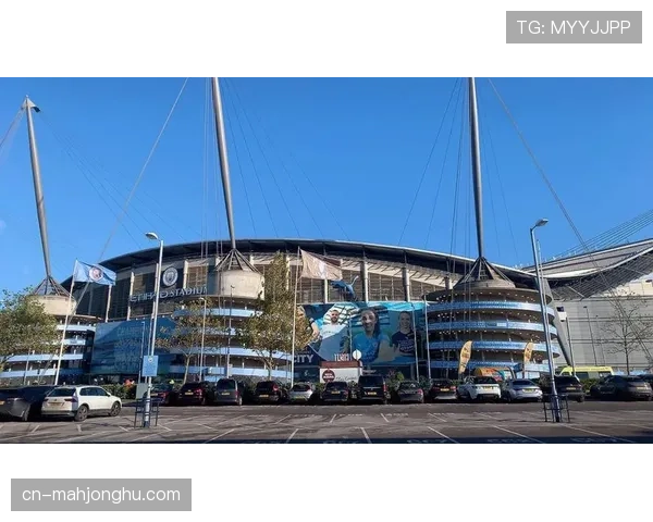 特写：德国公开赛观众席上的“活化石”，82岁球迷的六十年观赛日记